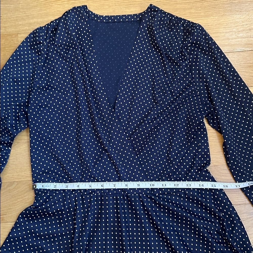 Vintage Navy Blue Polka Dot Dress - Perfect for Spring! - Picture 4 of 9